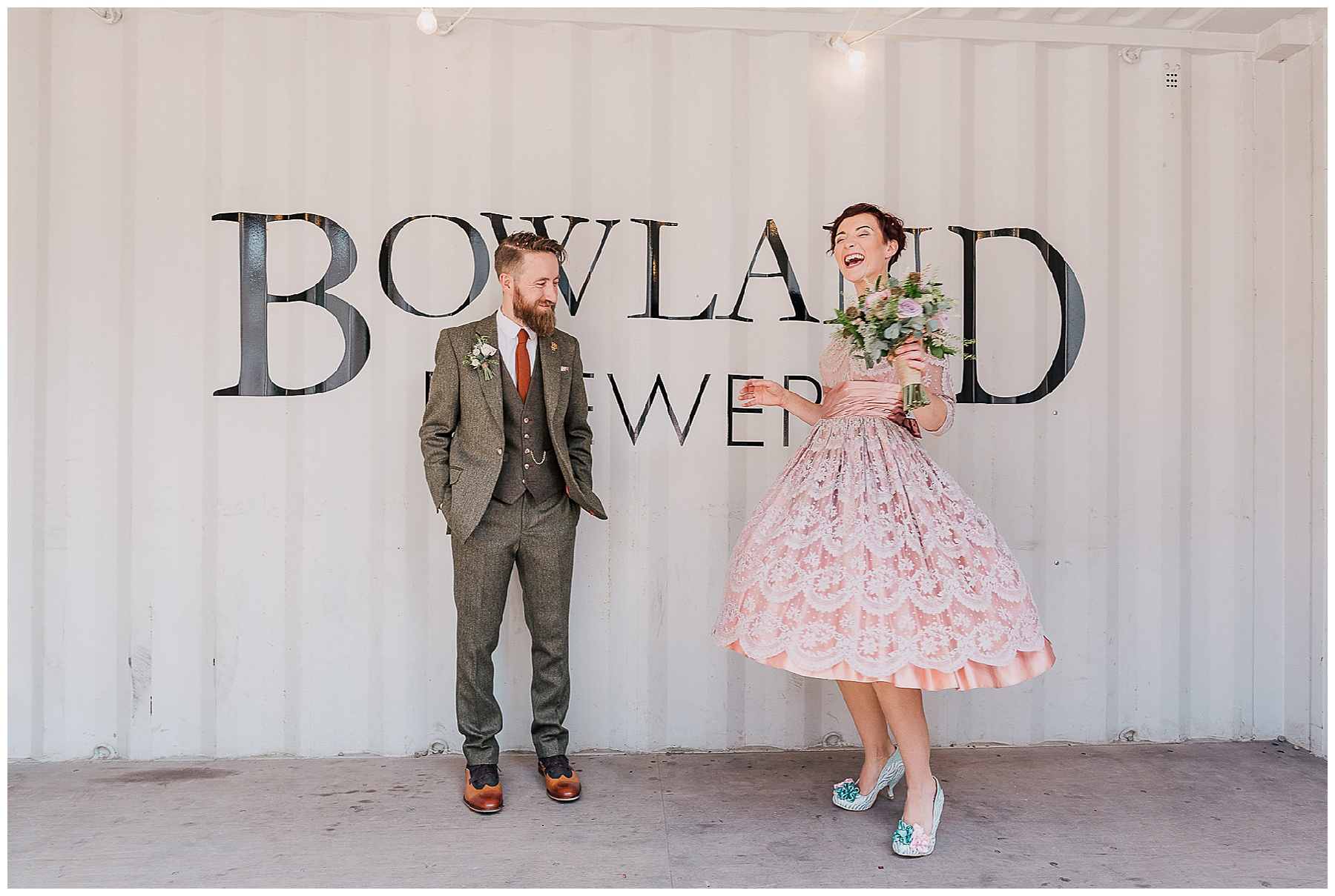 Holmes Mill – An Ultra Cool Vintage Wedding