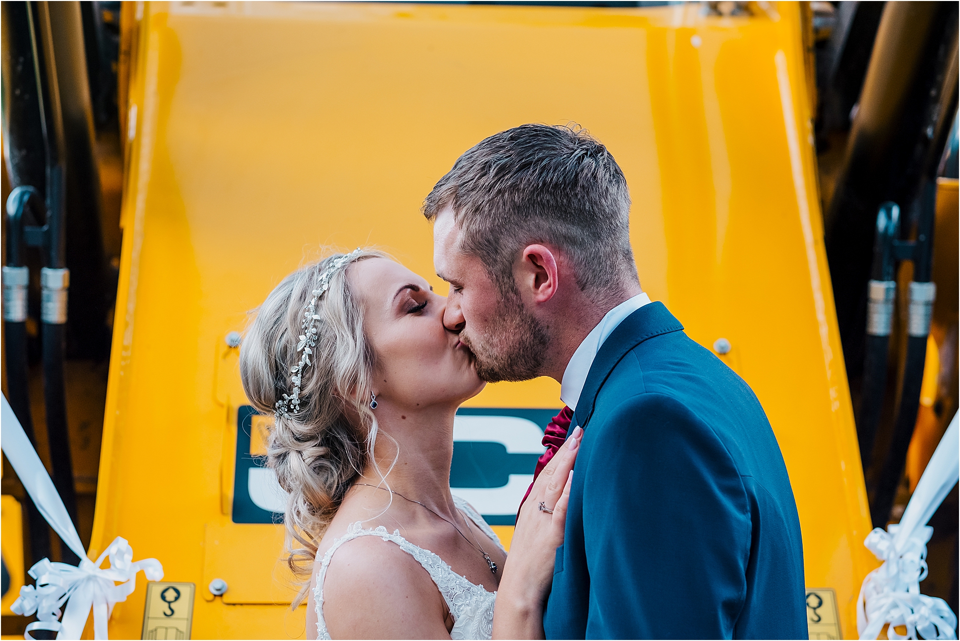 Sara and Mark – Briars Hall Country Wedding