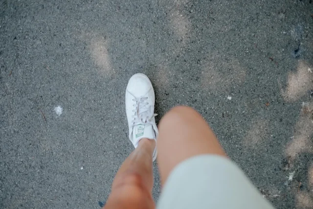 Don’t worry… not every post is going to start with feet. 😂👟 ha ha (or maybe it will 😂)

The weather’s absolutely gorgeous today, so the camera is coming with me, and I’m heading out to see what catches my eye.

It’s one of those days that reminds me how lucky we are. Not too hot (yet 😜🤣) a little breeze, and a whole day waiting to unfold. I can’t wait to capture a few moments that make me stop and appreciate it all.

Sundays can look different for all of us. Some are busy, some are quiet, some are exactly what we need. Whatever your Sunday looks like, I hope you find a little bit of peace, a reason to smile, and a moment that reminds you it’s a beautiful day to be alive.

Also big shout out to my angel Sarah back home as it’s her birthday today and she has been an absolute rock over the years and sending loads of cuddles and love to you my girl 💕💕💕💕 Miss you!

Have a lovely Sunday, everyone 🥰🥰💕💕💕🙌🙌🙌🐒
Loadsssss of love 🫶🫶🫶
Xxxxxx

#SarahGlynnPhotography #SundayWander #LittleMoments #OutAndAbout